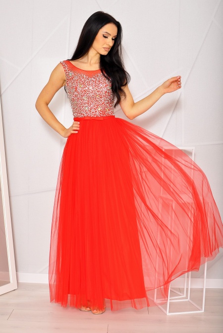 Sukienka maxi ze zdobioną górą w kolorze czerwonym. Model: PW-2754