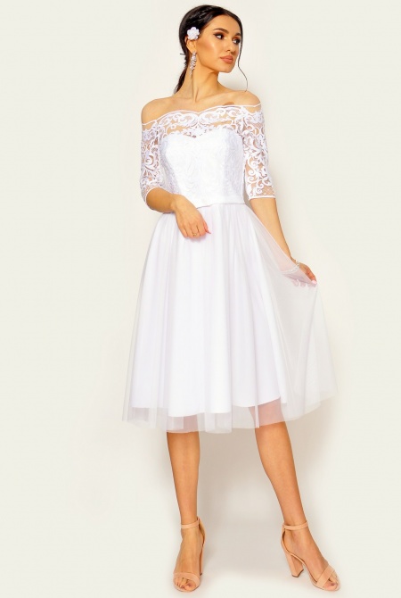 Biała sukienka midi z hiszpańskim dekoltem w przystępnej cenie Model: ZF-6167