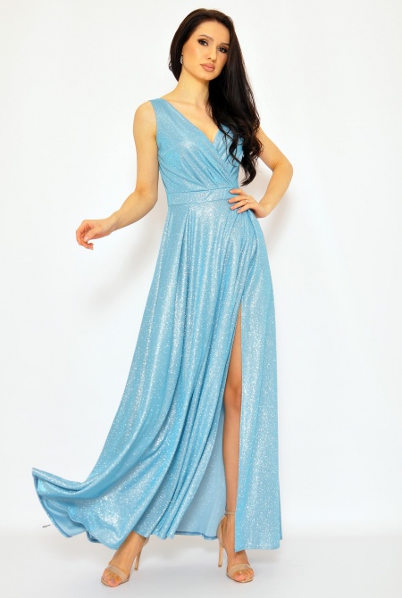 Połyskująca sukienka maxi w kolorze błękitnym. Model: KM-7281