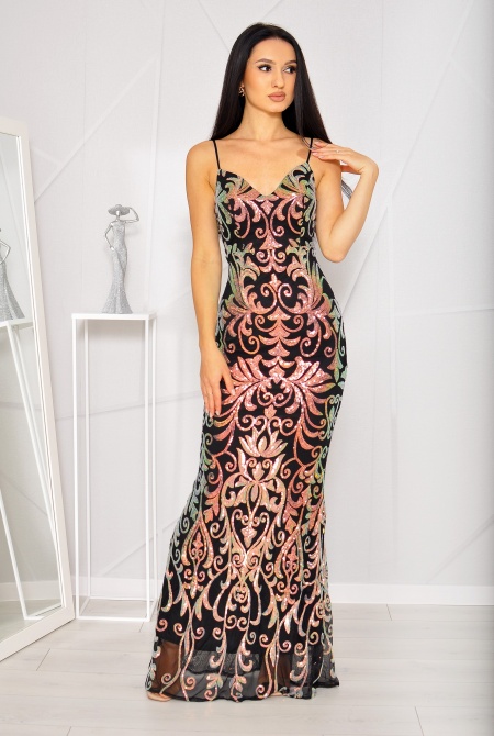 Sukienka maxi cekinowa w kolorze czarnym z opalizującym wielokolorowym wzorem. Model:PW-7760