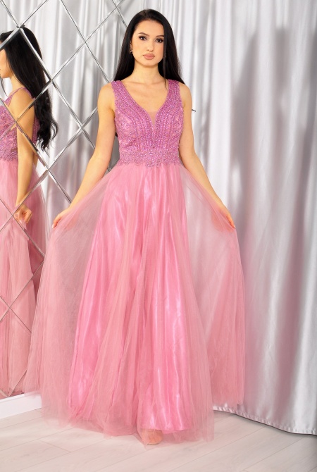 Sukienka maxi tiulowa z bogato zdobioną diamentową górą w kolorze różowym. MODEL:PW-7793