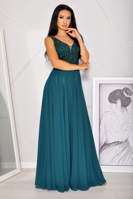 Sukienka maxi z bogato zdobioną diamentową górą w kolorze ciemnej zieleni. MODEL:PW-8092