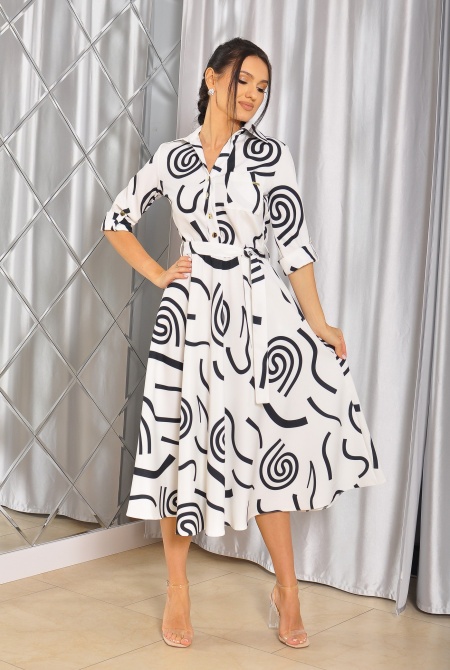 Elegancka sukienka midi w biało-czarny wzór. MODEL: KB-8654